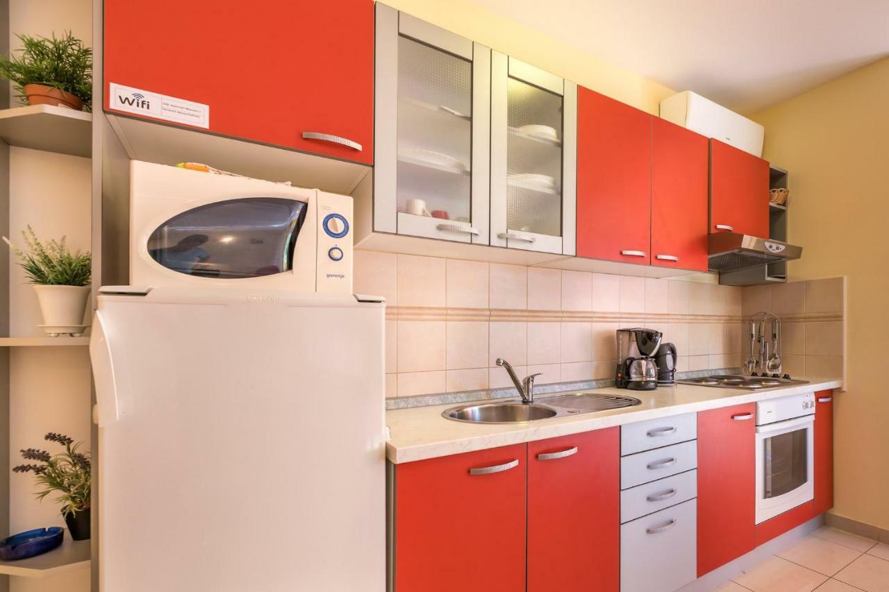 Apartments Tanja Башка Екстер'єр фото